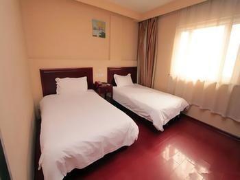 Jinzuan 100 Holiday Hotel Qufu Exteriör bild